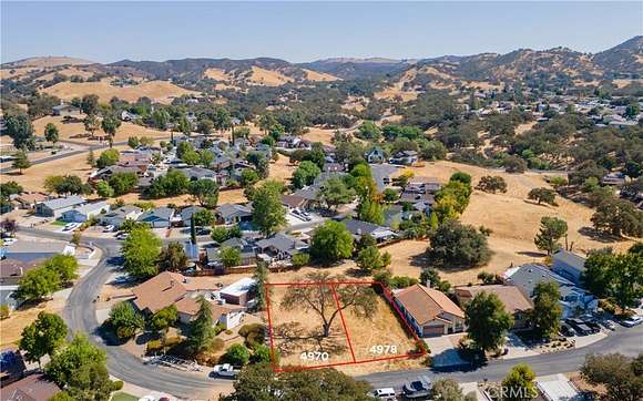 0.103 Acres of Residential Land for Sale in Paso Robles, California