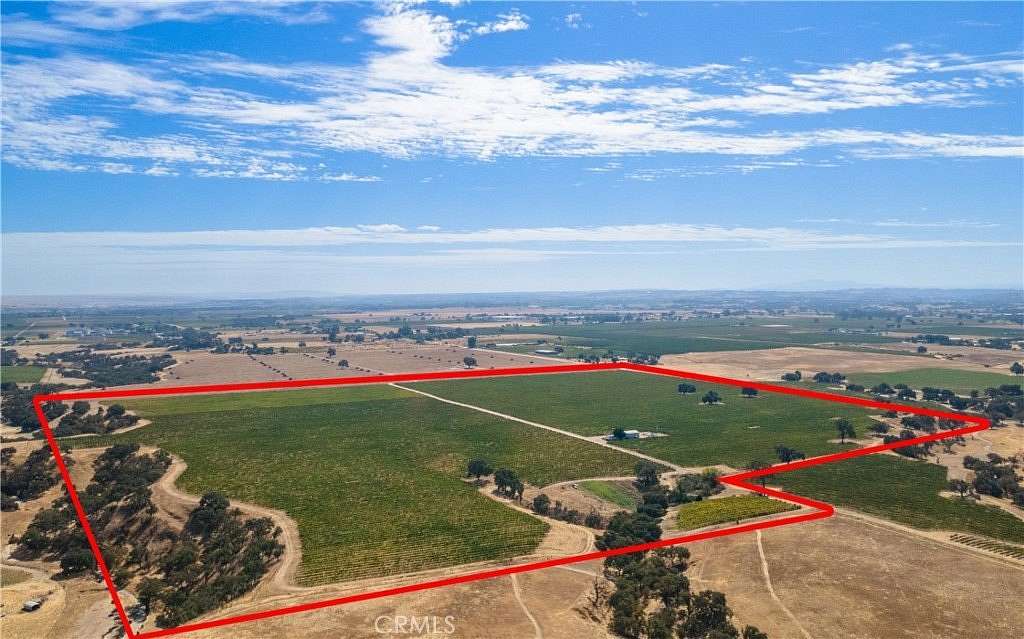 130 Acres of Land for Sale in Paso Robles, California