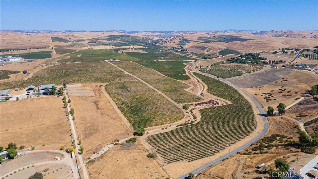 250.02 Acres of Agricultural Land for Sale in San Miguel, California