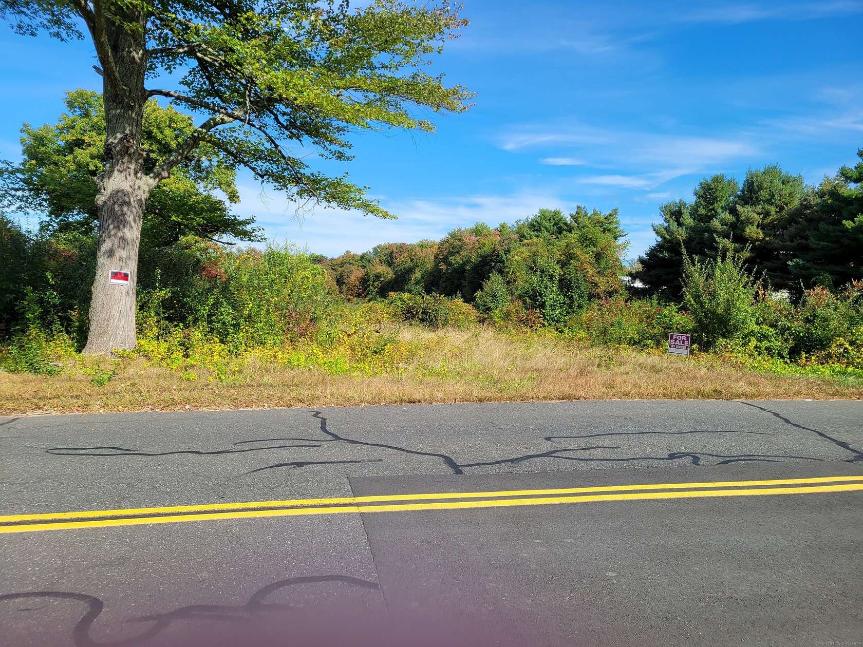 1.03 Acres of Residential Land for Sale in Enfield, Connecticut