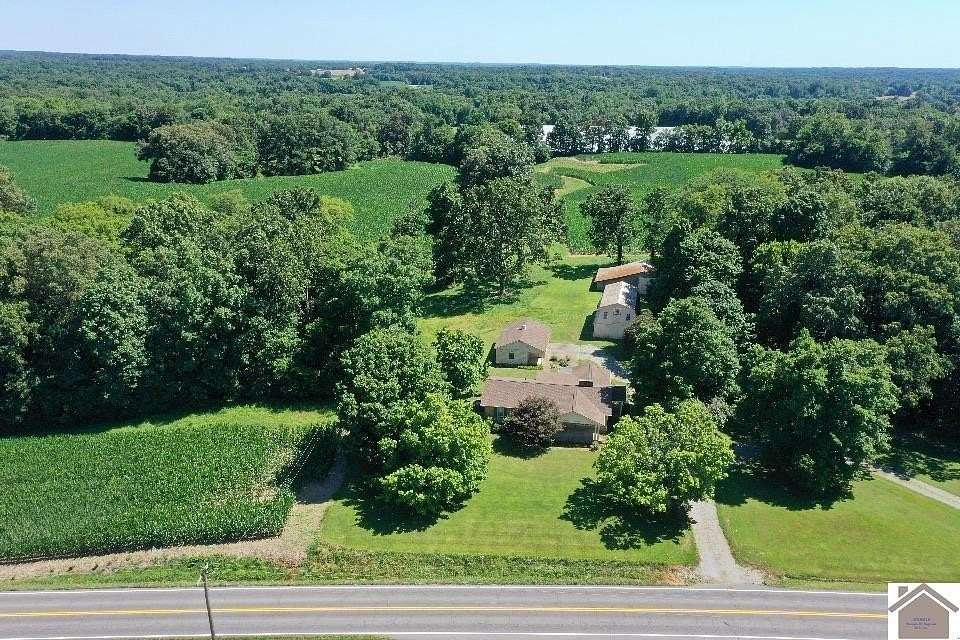 2.96 Acres of Residential Land with Home for Auction in Farmington, Kentucky