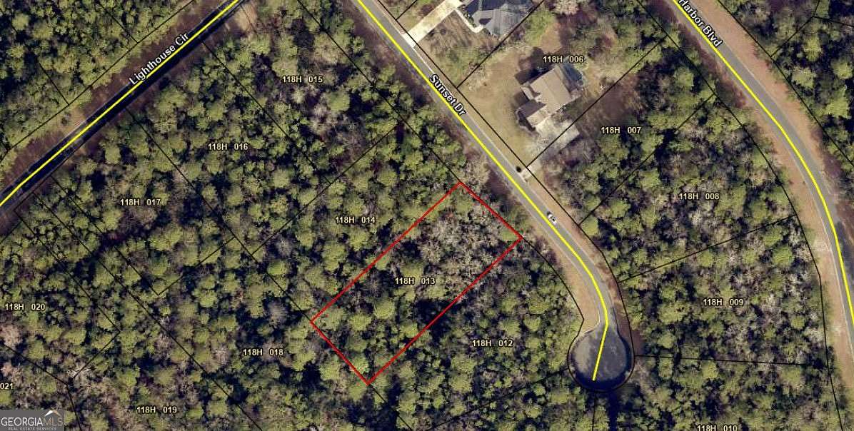 0.7 Acres of Residential Land for Sale in Woodbine, Georgia