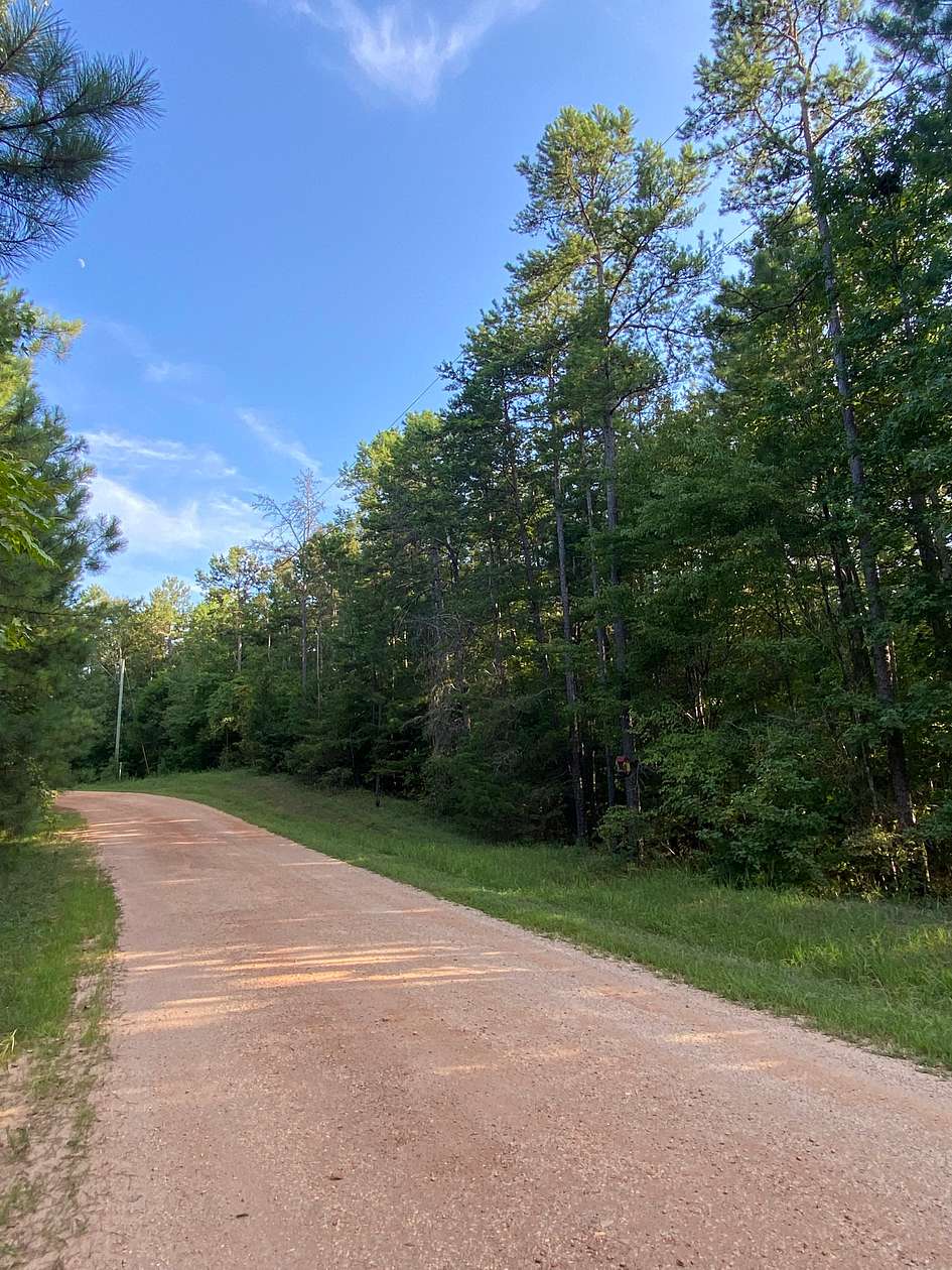 4 Acres of Residential Land for Sale in Wedowee, Alabama