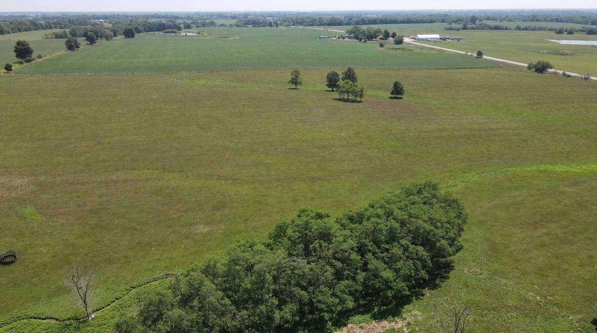 31 Acres of Agricultural Land for Sale in Memphis, Missouri