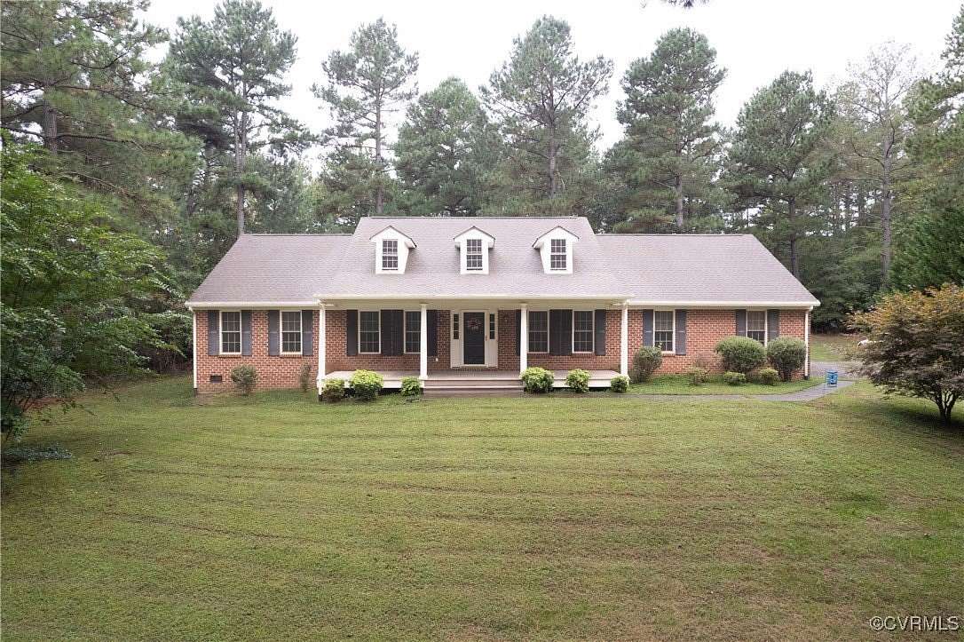 2.5 Acres of Residential Land with Home for Sale in Amelia Court House, Virginia