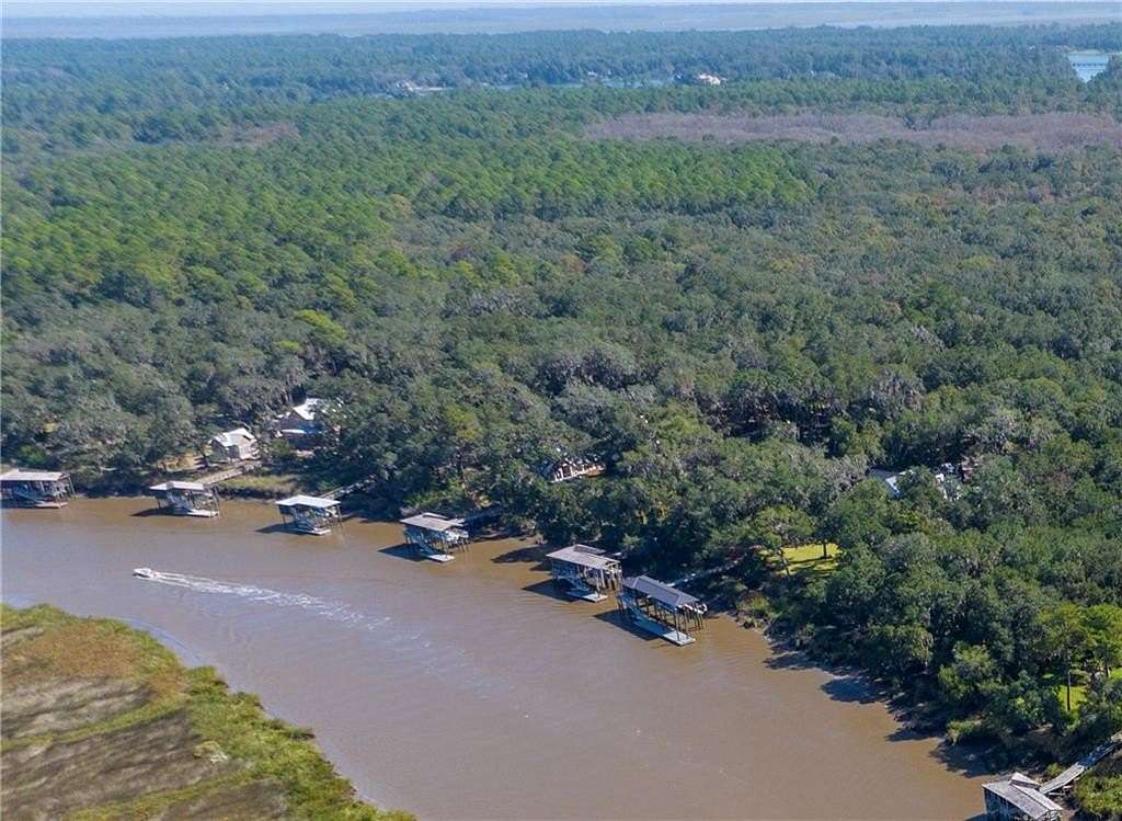 1.42 Acres of Residential Land for Sale in Saint Simons Island, Georgia