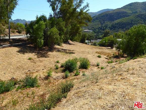 0.571 Acres of Land for Sale in Agoura Hills, California