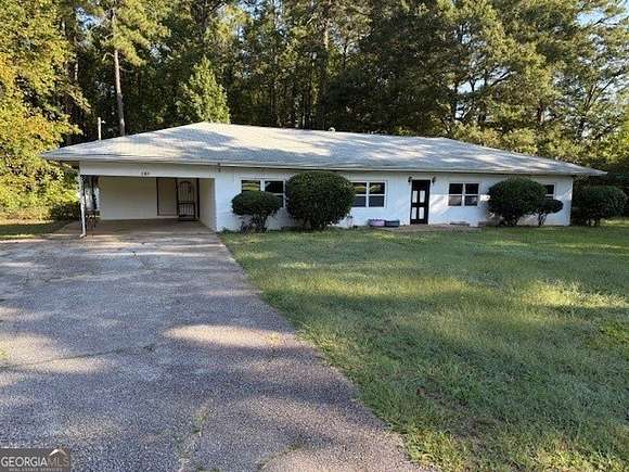 2.17 Acres of Residential Land with Home for Sale in McDonough, Georgia