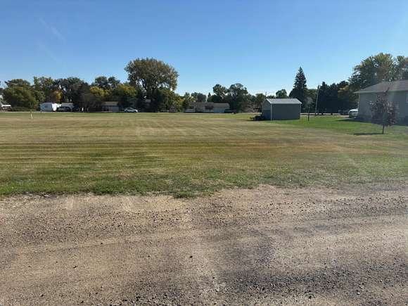 0.326 Acres of Land for Sale in Ipswich, South Dakota