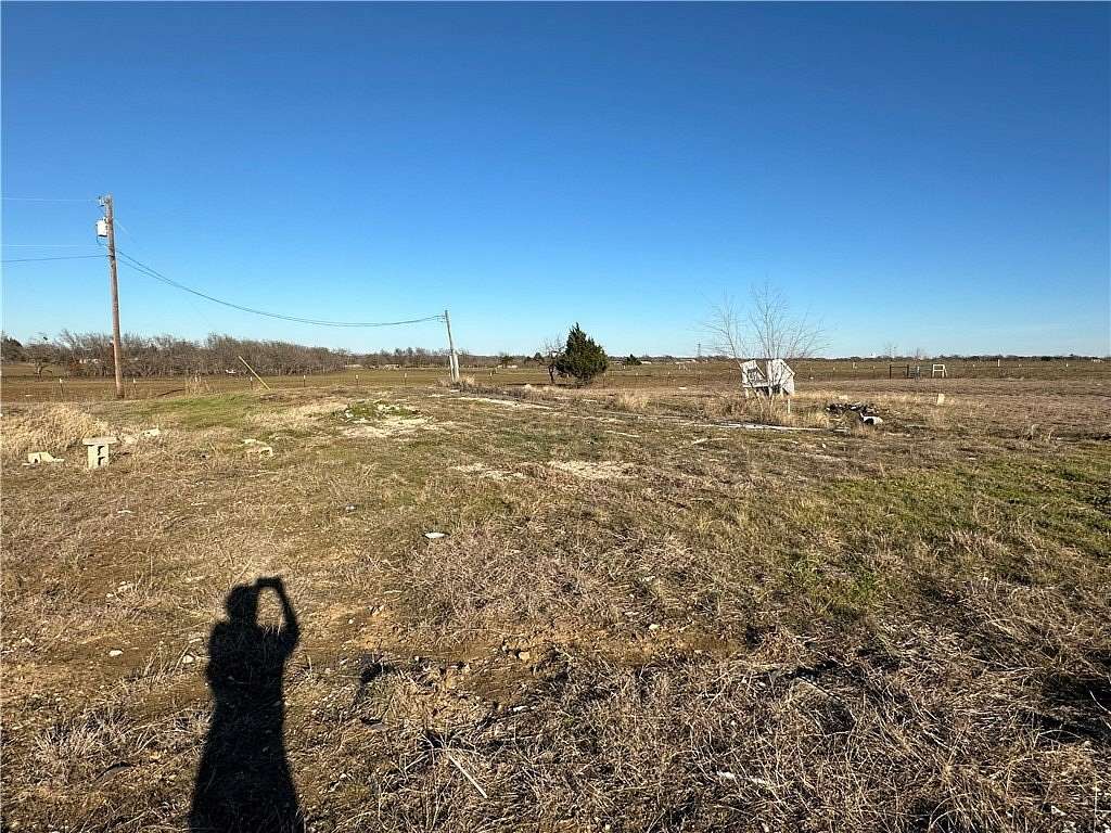 5.25 Acres of Residential Land for Sale in Mexia, Texas