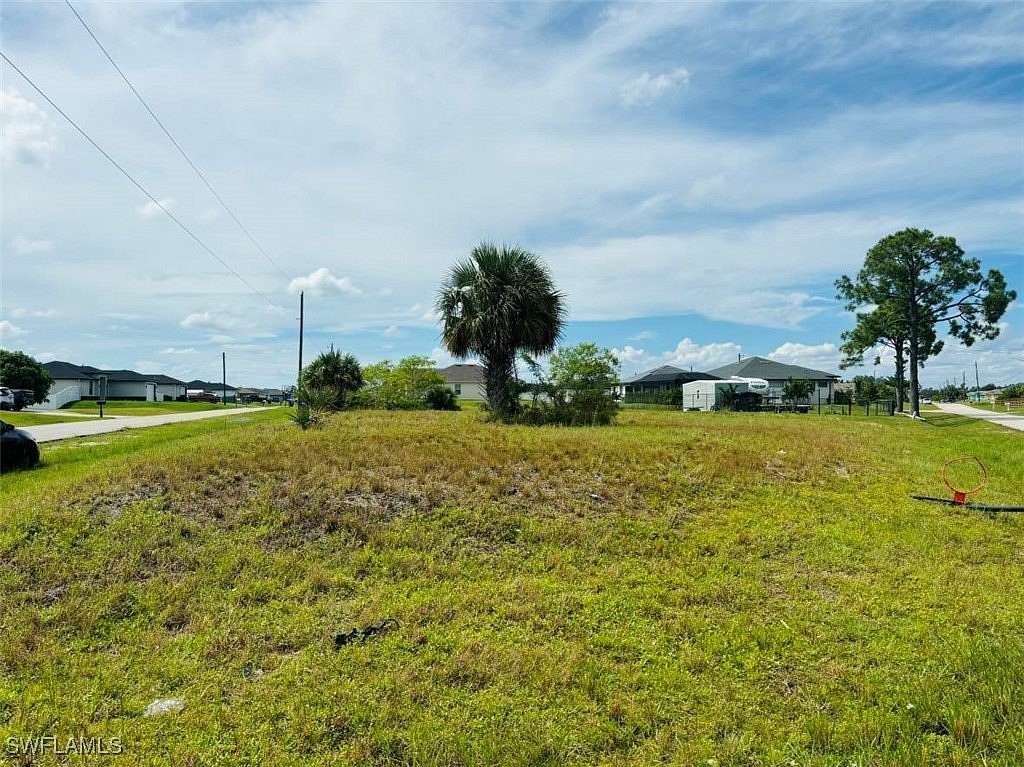 0.512 Acres of Residential Land for Sale in Lehigh Acres, Florida