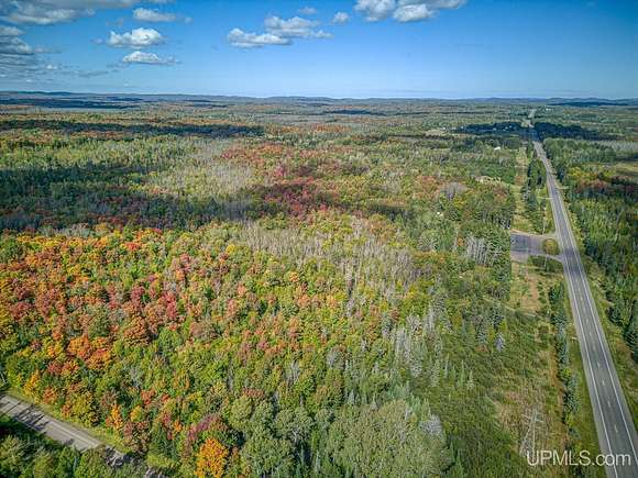 13.33 Acres of Recreational Land for Sale in Oma Town, Wisconsin