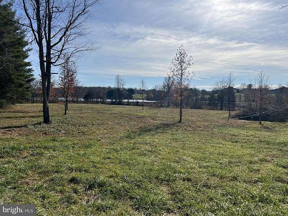 13.73 Acres of Land for Sale in Warrenton, Virginia