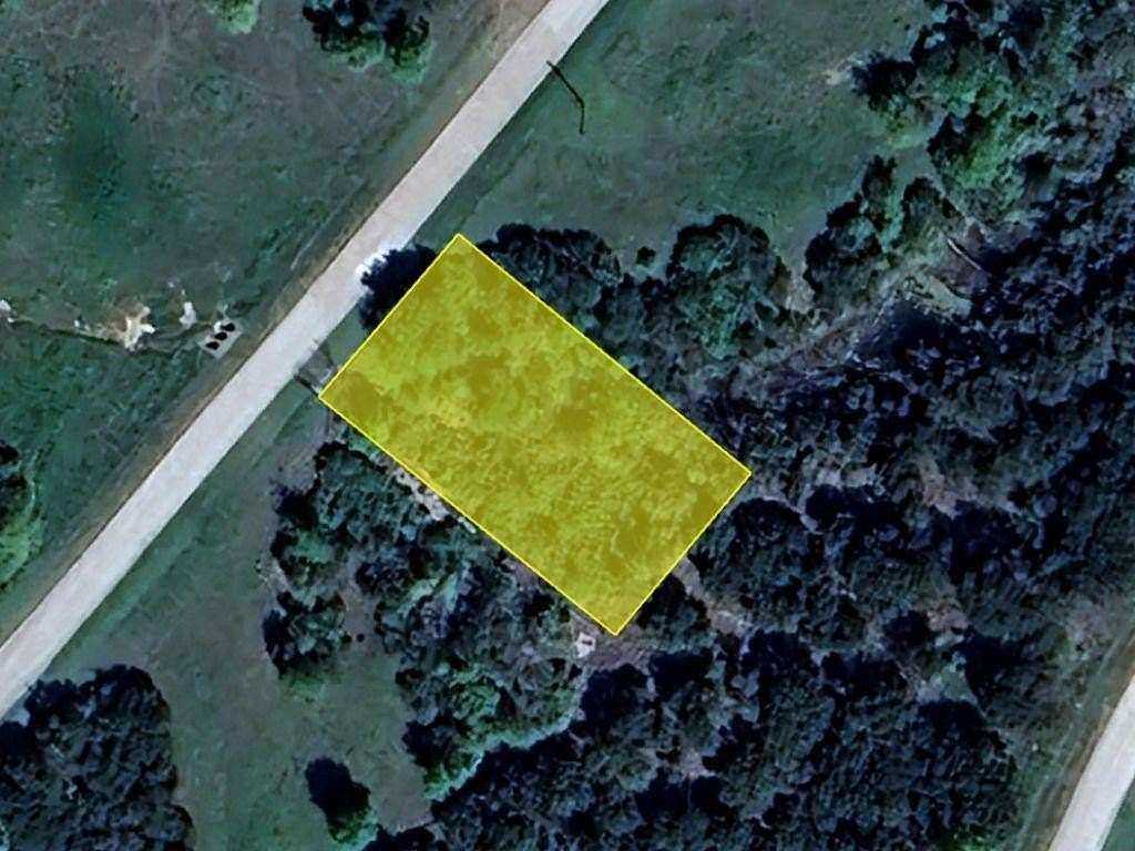 0.348 Acres of Residential Land for Sale in Cleburne, Texas