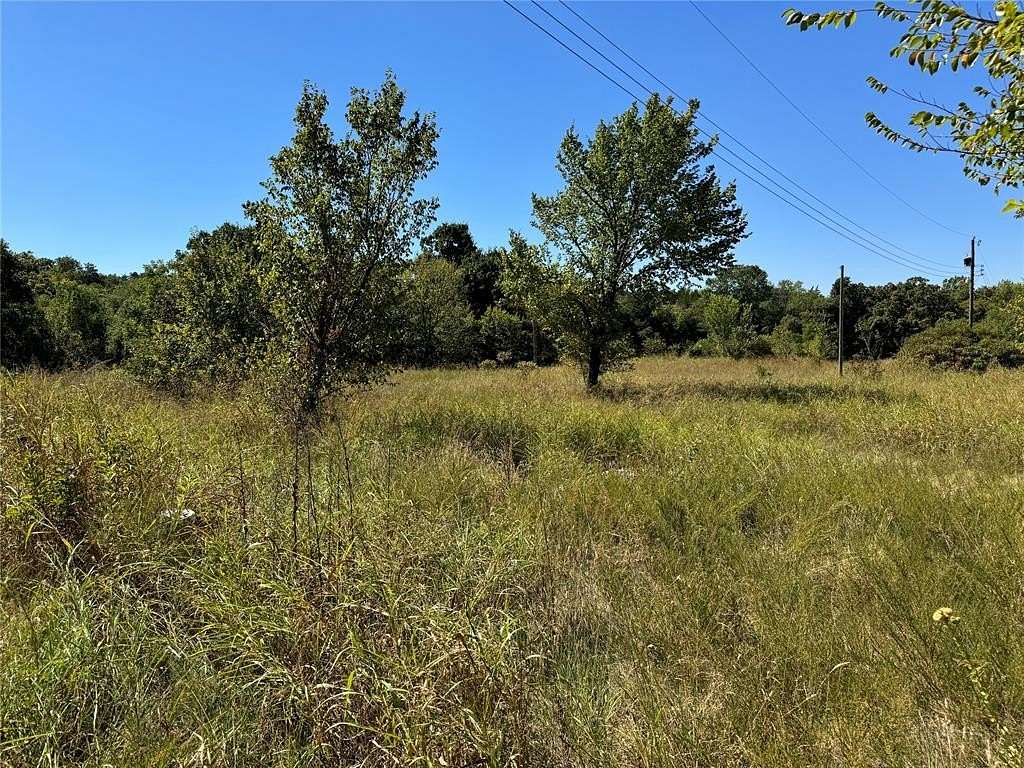 10 Acres of Residential Land for Sale in Guthrie, Oklahoma