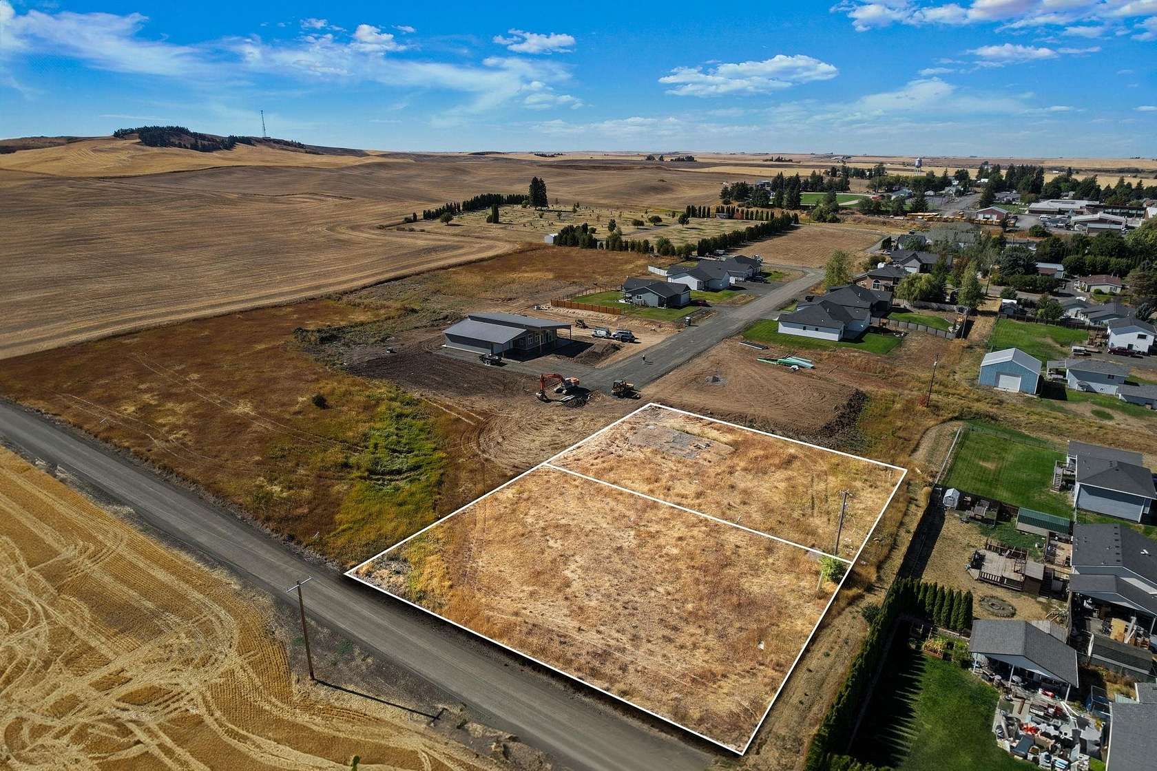 0.8 Acres of Residential Land for Sale in Reardan, Washington