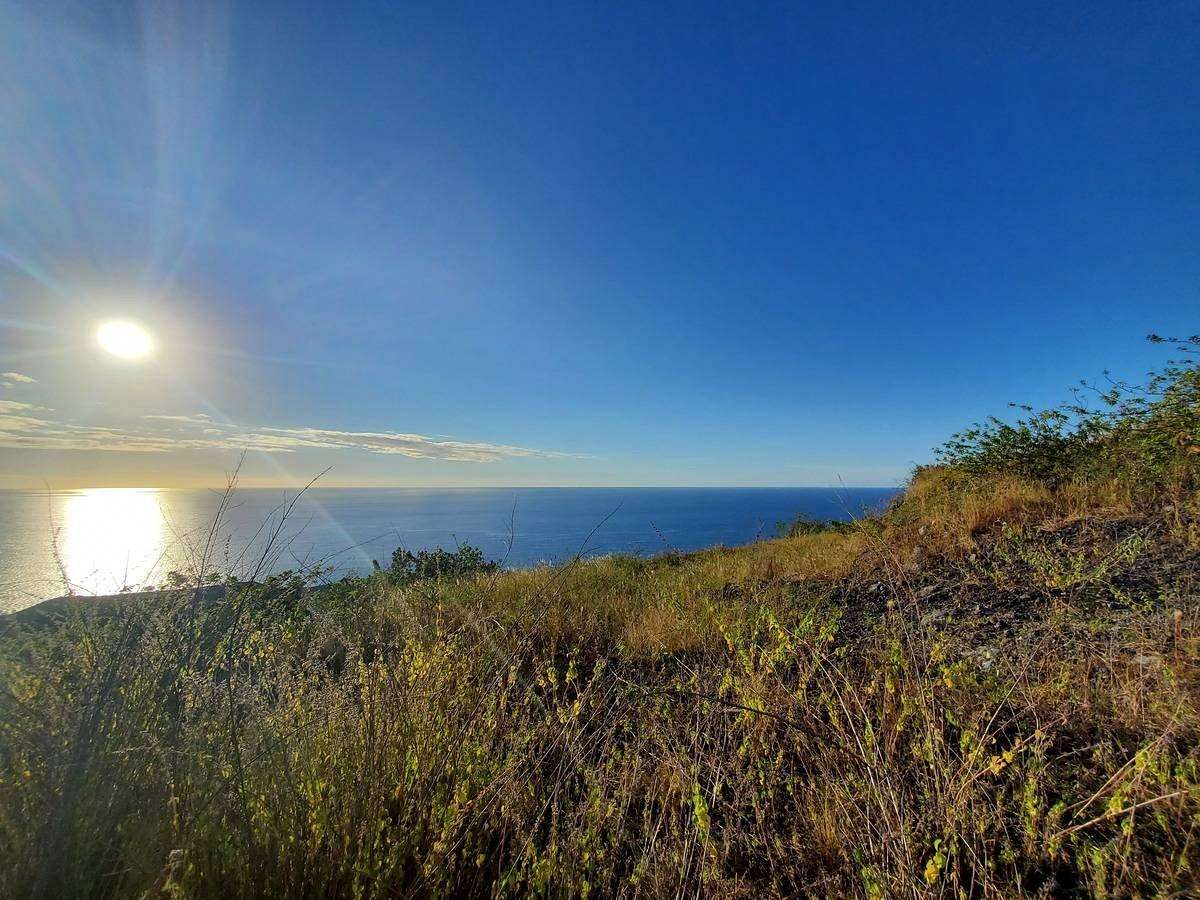 8.782 Acres of Residential Land for Sale in Captain Cook, Hawaii