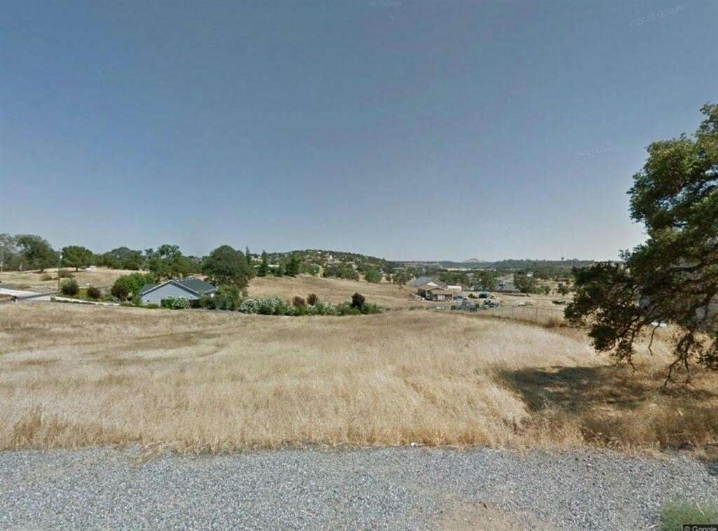 0.501 Acres of Land for Sale in Copperopolis, California