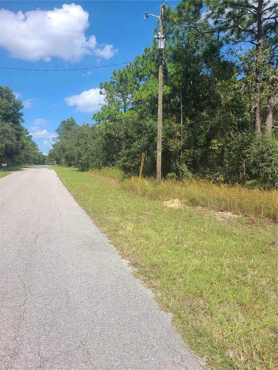 0.25 Acres of Residential Land for Sale in Citrus Springs, Florida