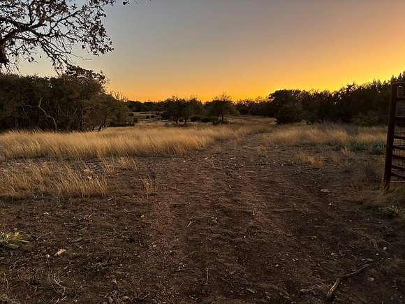 10 Acres of Residential Land for Sale in Kerrville, Texas