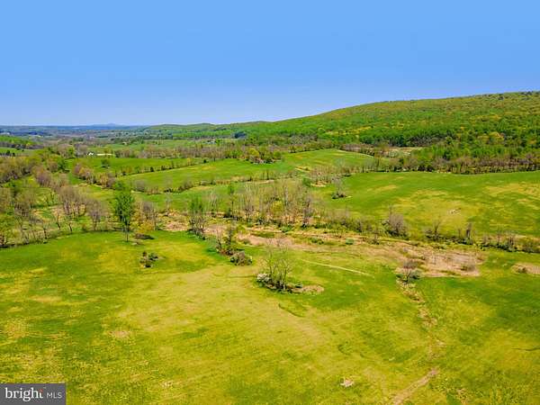 629 Acres of Land for Sale in The Plains, Virginia