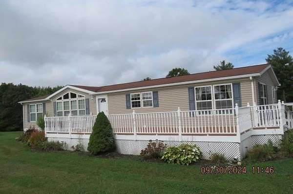 2 Acres of Residential Land with Home for Lease in Athens, Pennsylvania