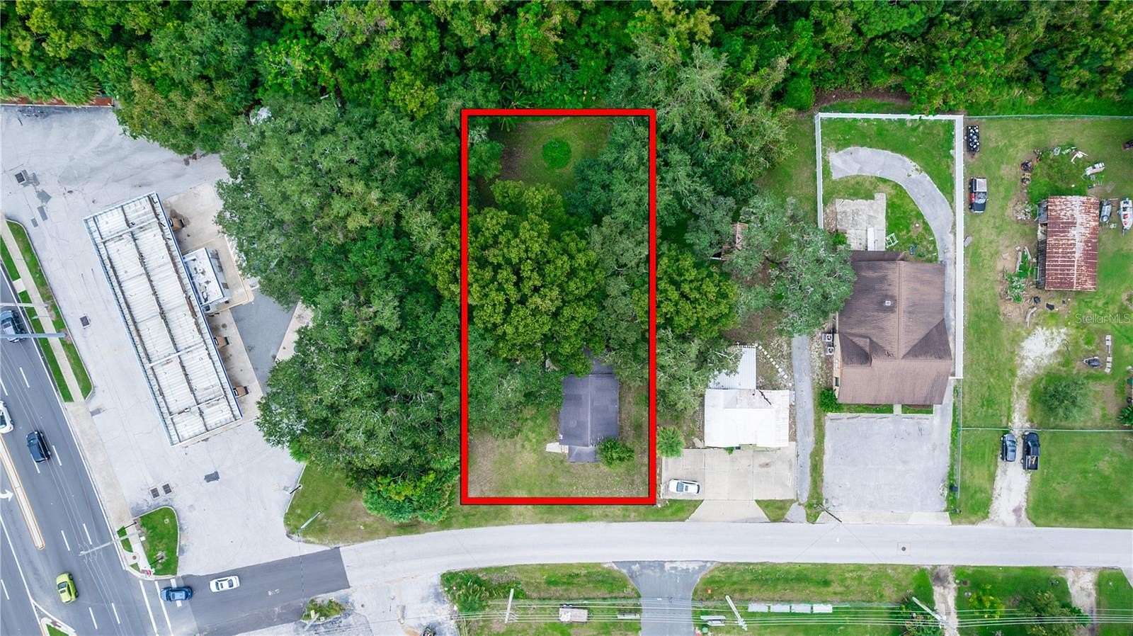 0.44 Acres of Commercial Land for Sale in Leesburg, Florida