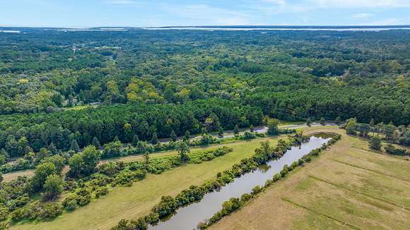 7 Acres of Residential Land for Sale in Wadmalaw Island, South Carolina