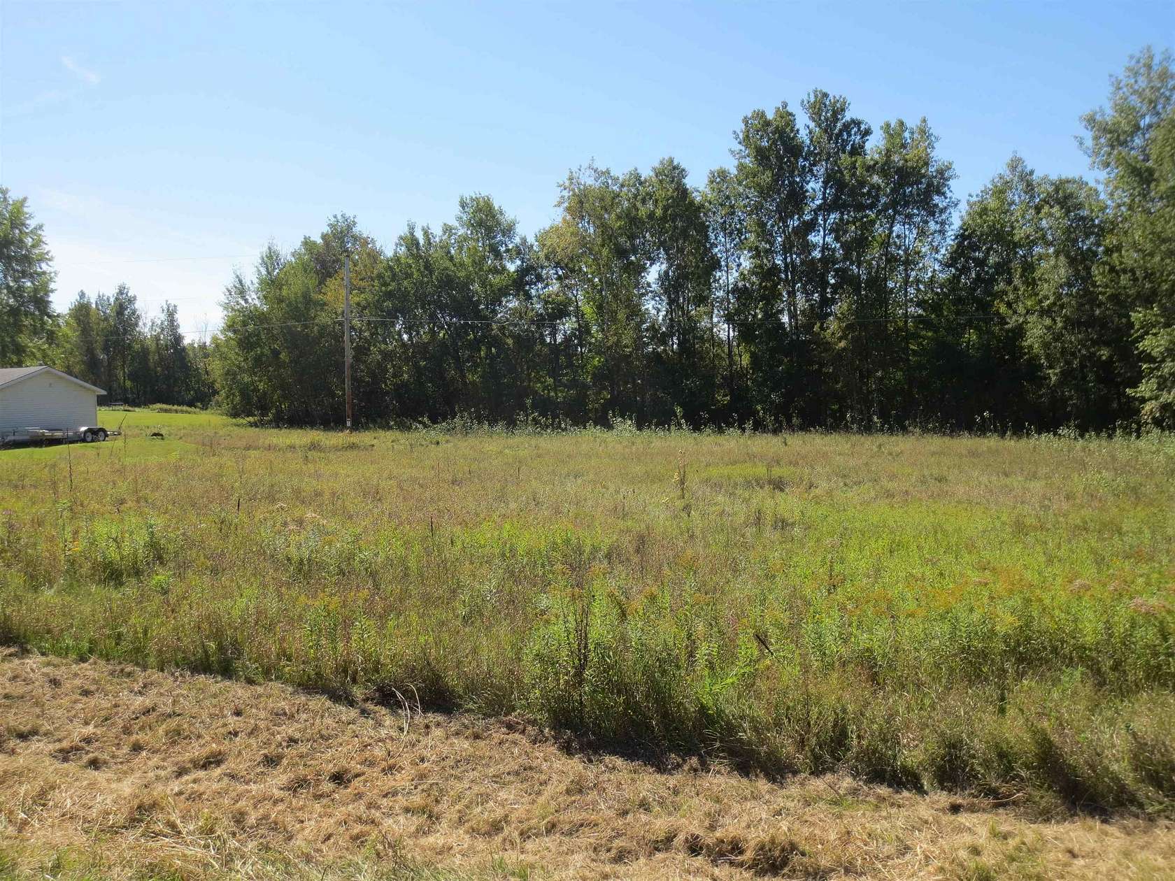 1.39 Acres of Residential Land for Sale in Shawano, Wisconsin