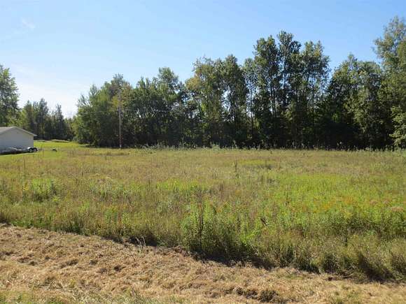 1.39 Acres of Residential Land for Sale in Shawano, Wisconsin