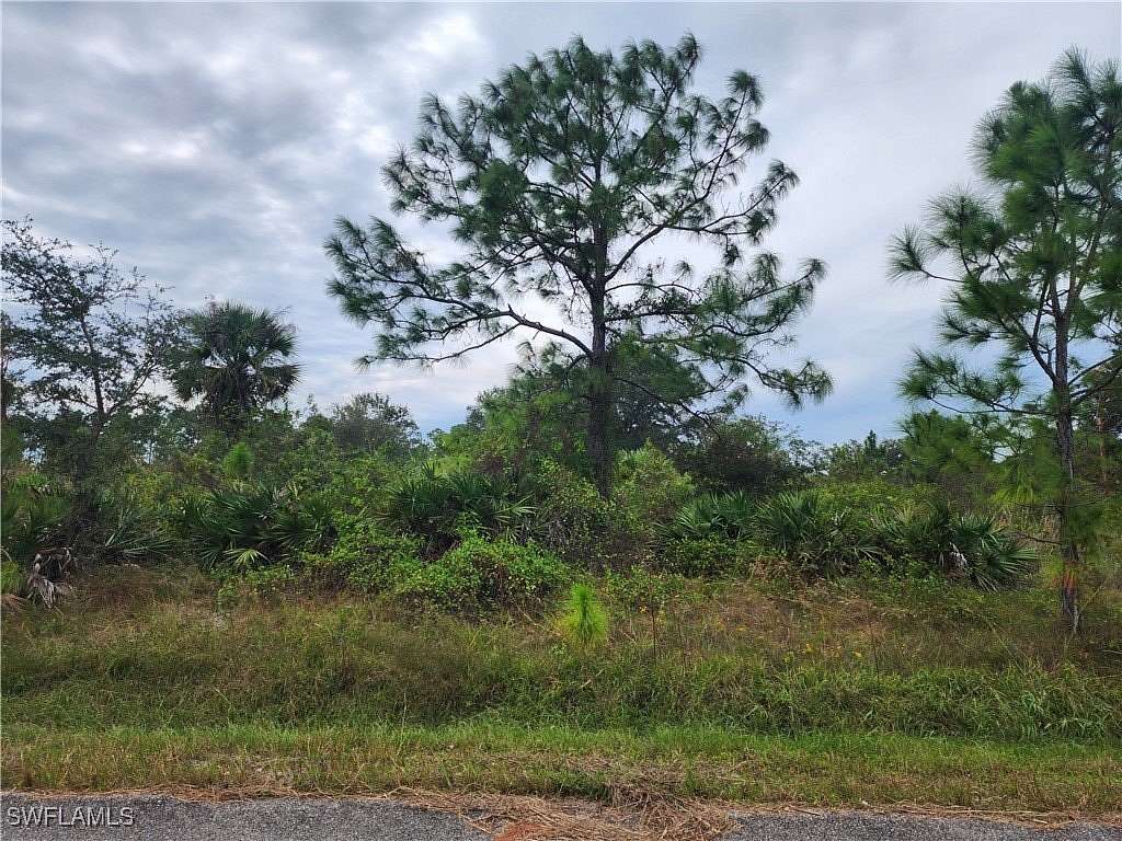 0.5 Acres of Residential Land for Sale in Lehigh Acres, Florida