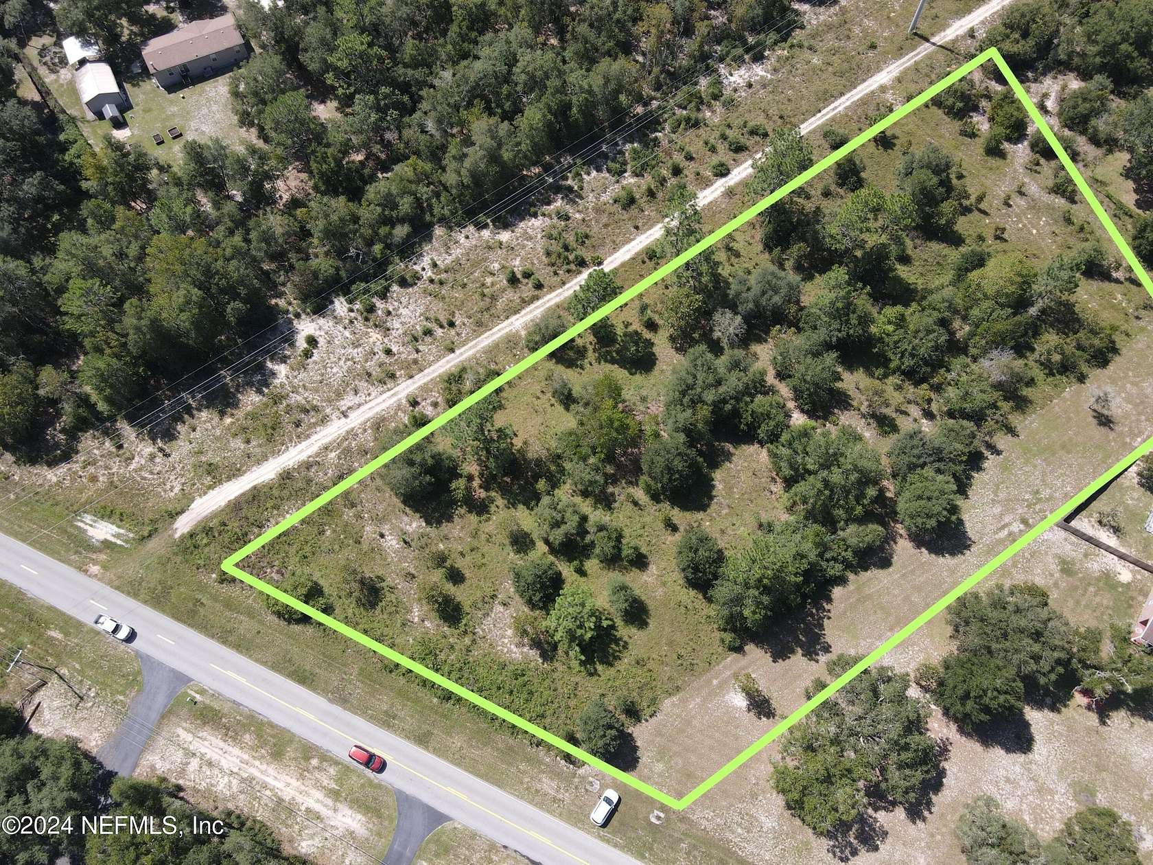 2.89 Acres of Land for Sale in Keystone Heights, Florida