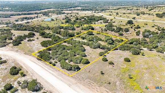 5 Acres of Residential Land for Sale in Oglesby, Texas