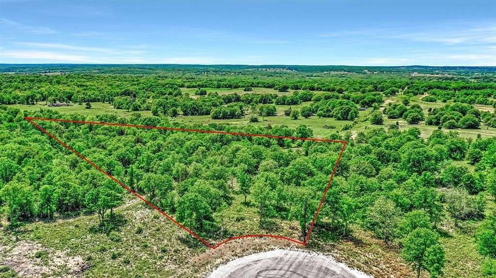 5.22 Acres of Residential Land for Sale in Nocona, Texas