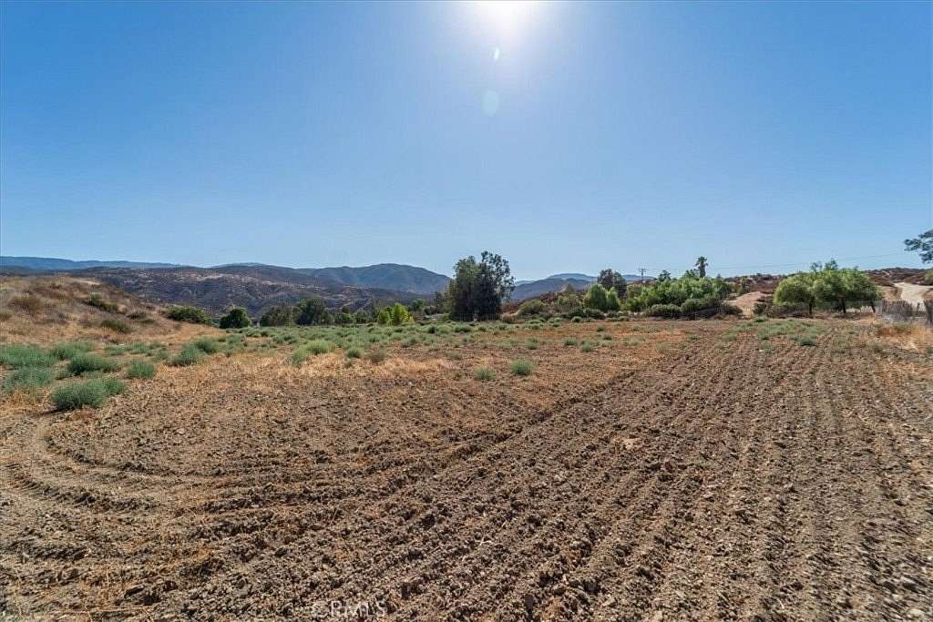 21.7 Acres of Land for Sale in Aguanga, California