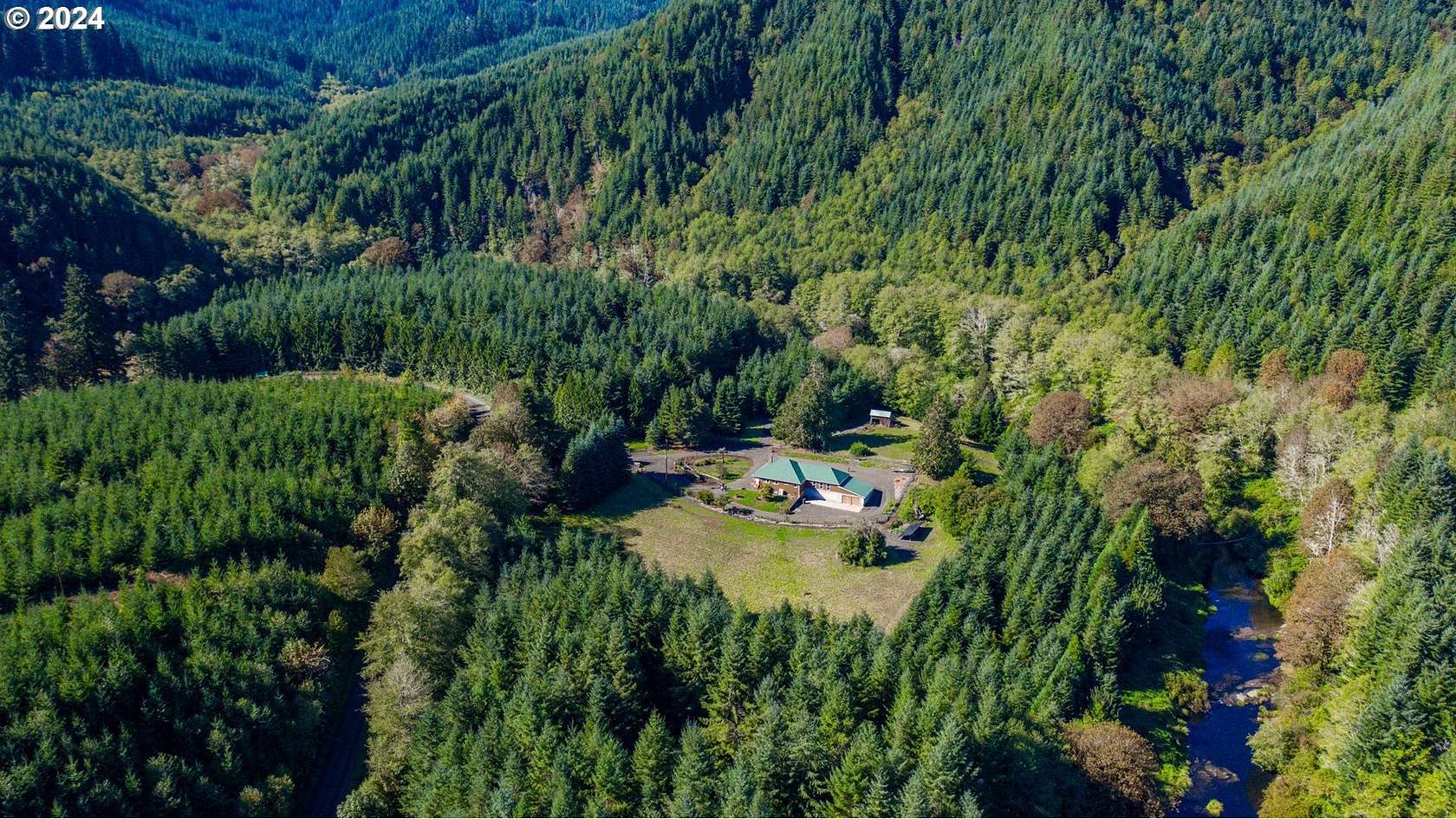 22.24 Acres of Agricultural Land with Home for Sale in Eddyville, Oregon