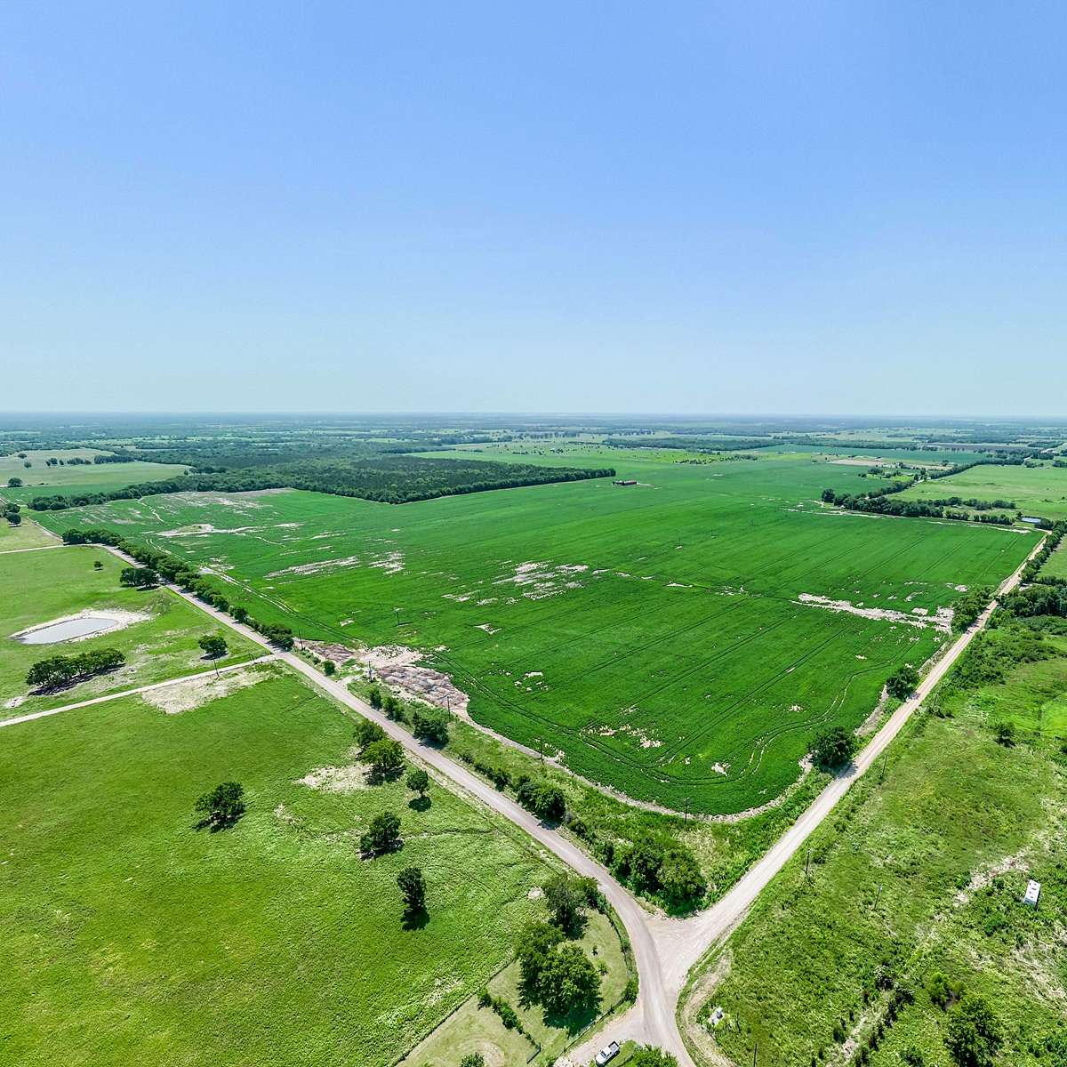 185 Acres of Agricultural Land for Sale in Deport, Texas