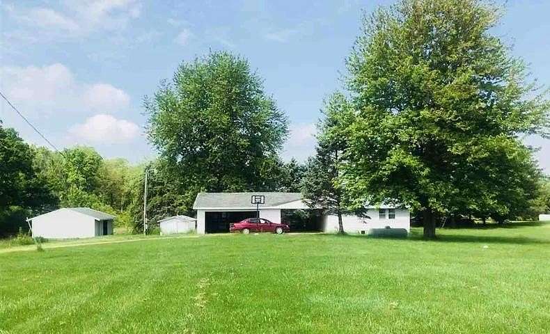 4.33 Acres of Residential Land with Home for Sale in Angola, Indiana