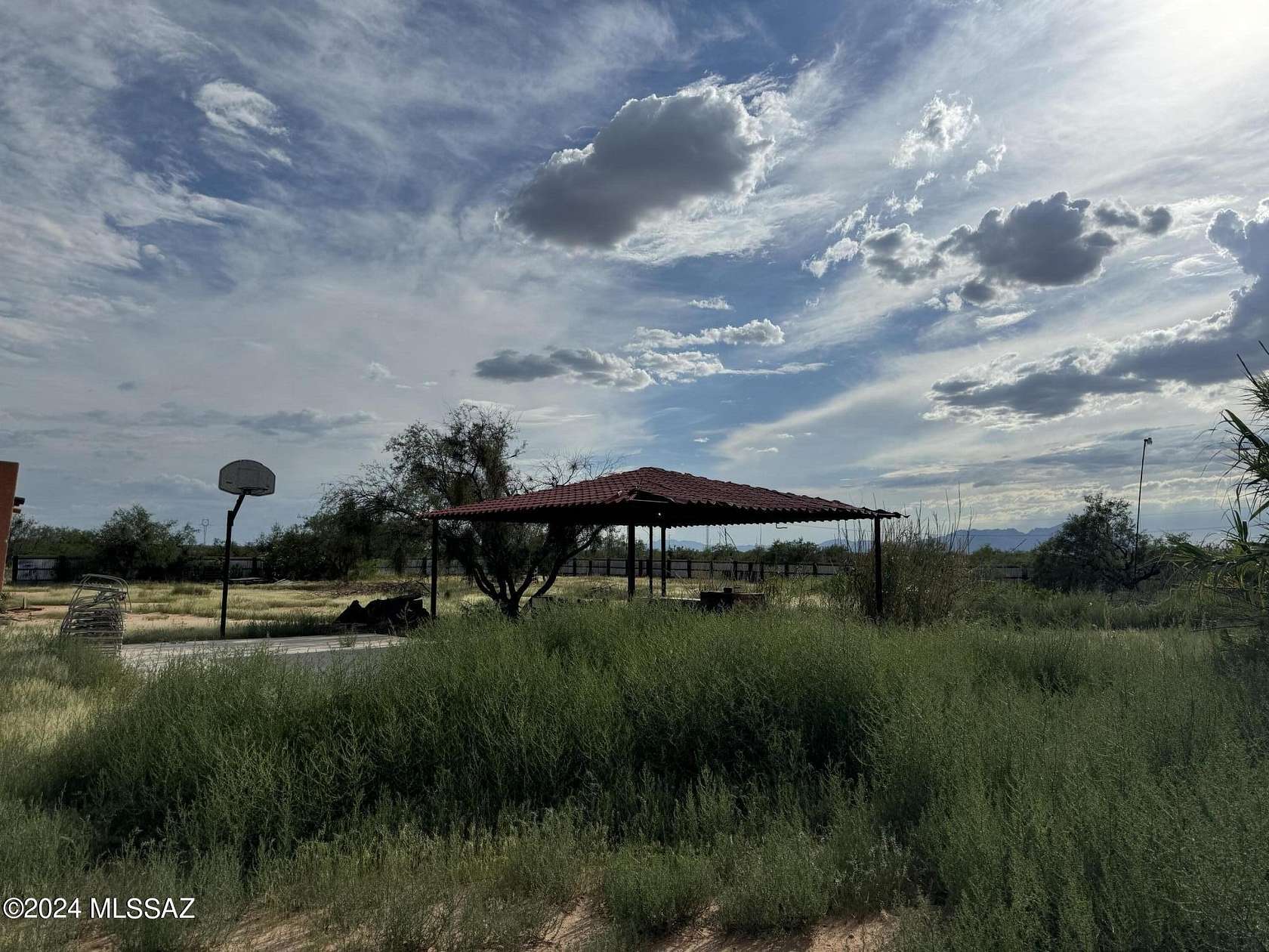 5 Acres of Residential Land with Home for Sale in Tucson, Arizona