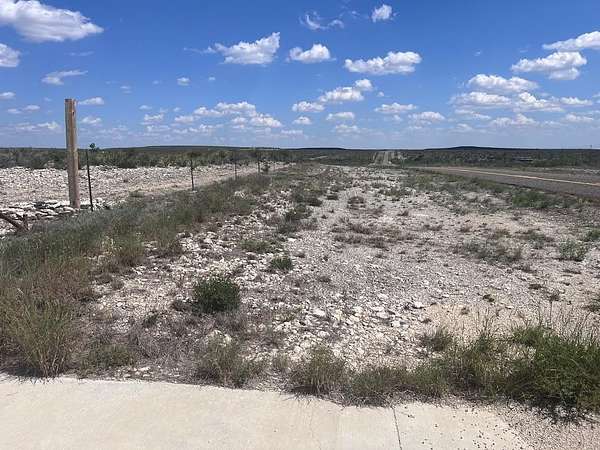 36.4 Acres of Recreational & Residential Land for Sale in Comstock, Texas