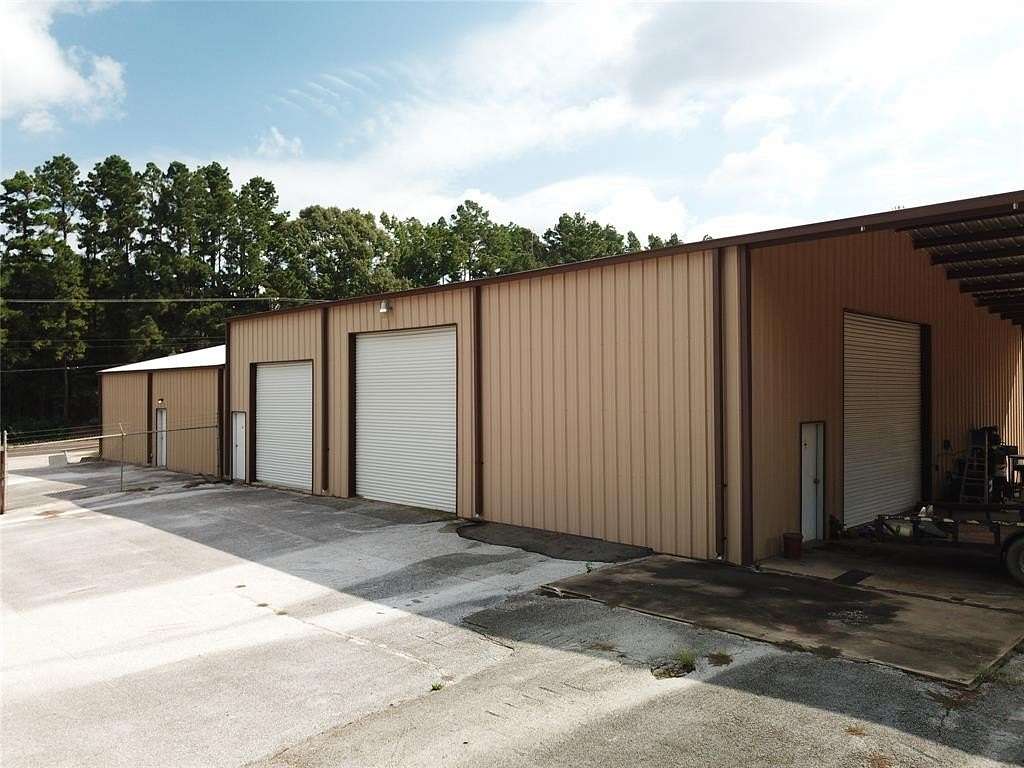 2.22 Acres of Mixed-Use Land for Sale in Nacogdoches, Texas