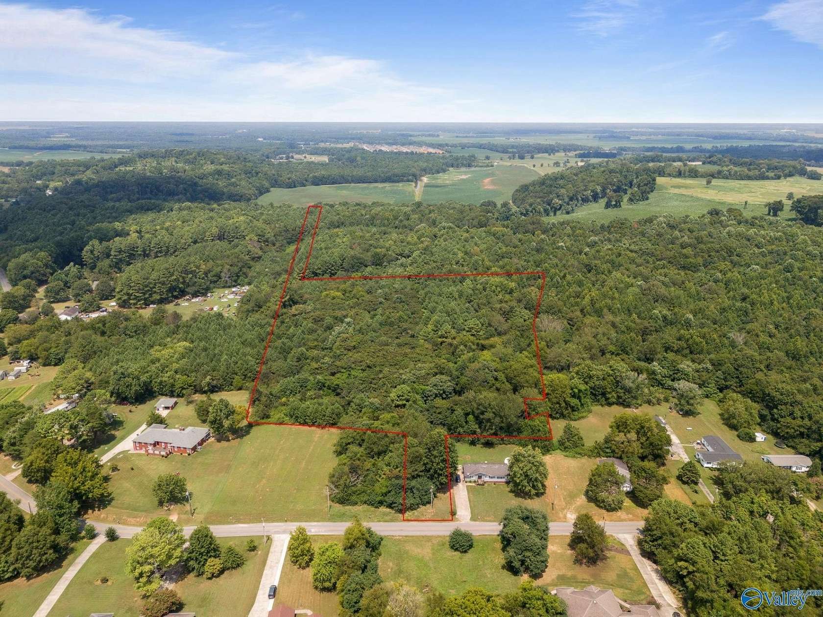 11.64 Acres of Land for Sale in Toney, Alabama