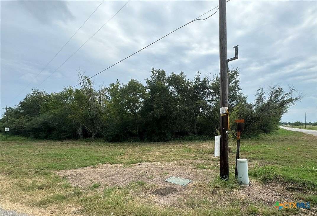 14.04 Acres of Land for Sale in Victoria, Texas