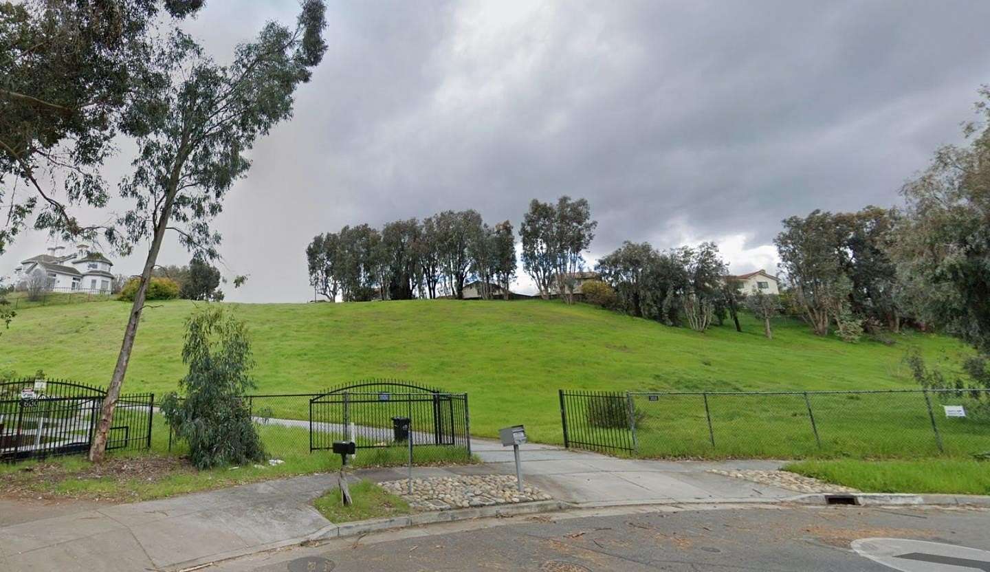 2.519 Acres of Residential Land for Sale in San Jose, California