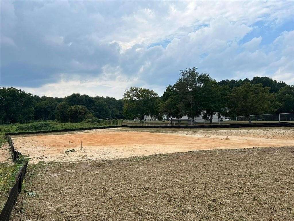 1.09 Acres of Residential Land for Sale in Loganville, Georgia