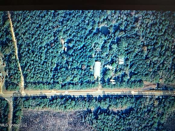 15.28 Acres of Land for Sale in Lumberton, Mississippi