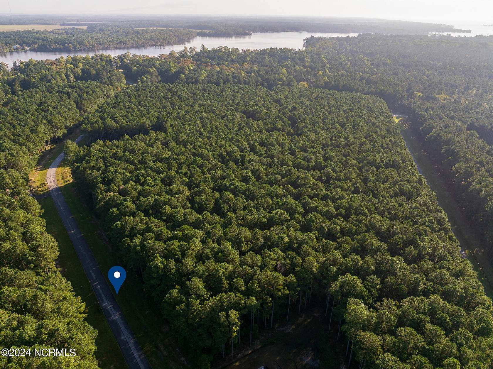 1 Acre of Residential Land for Sale in Edenton, North Carolina