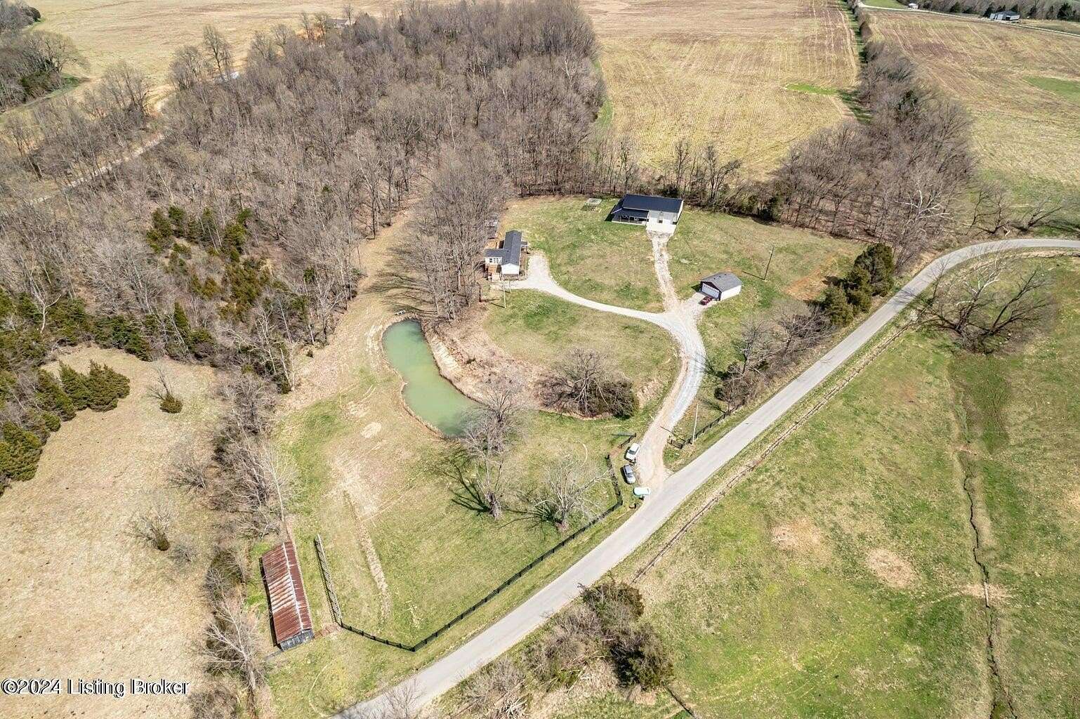 5.35 Acres of Residential Land with Home for Sale in Bardstown, Kentucky