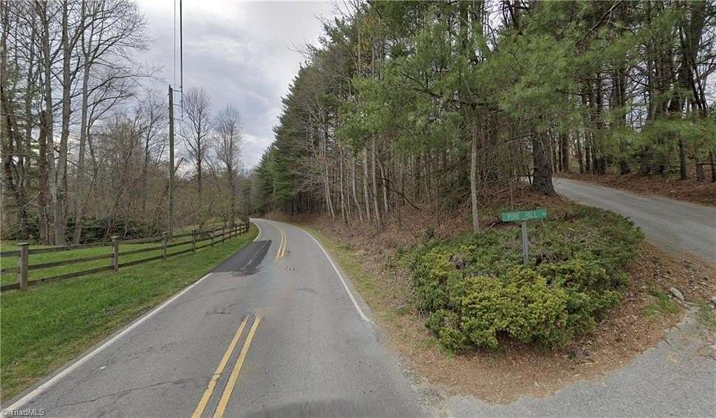 11.61 Acres of Land for Sale in Fairview, North Carolina