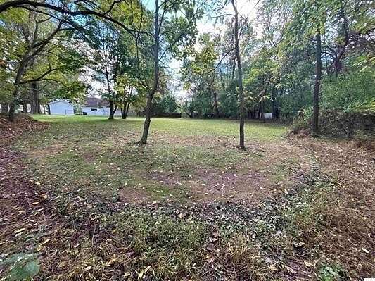 0.5 Acres of Residential Land for Sale in Gambier, Ohio